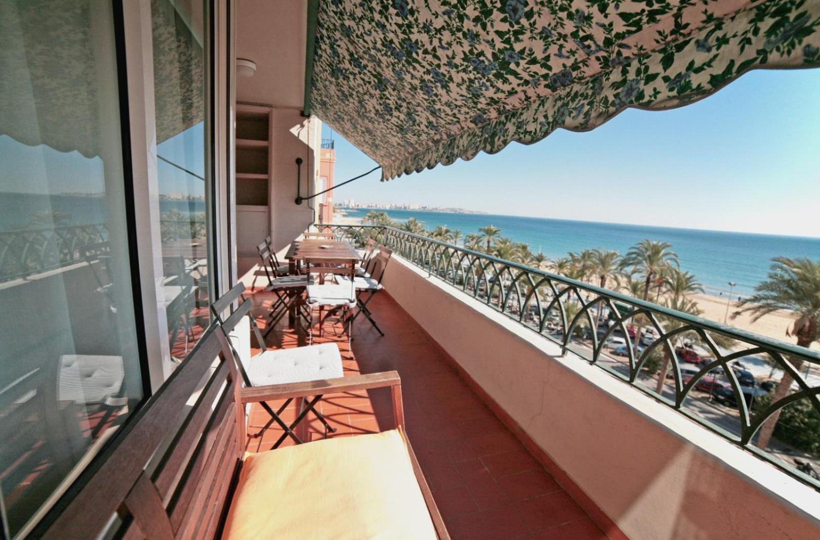 Apartamentos Bahia Аликанте Екстериор снимка