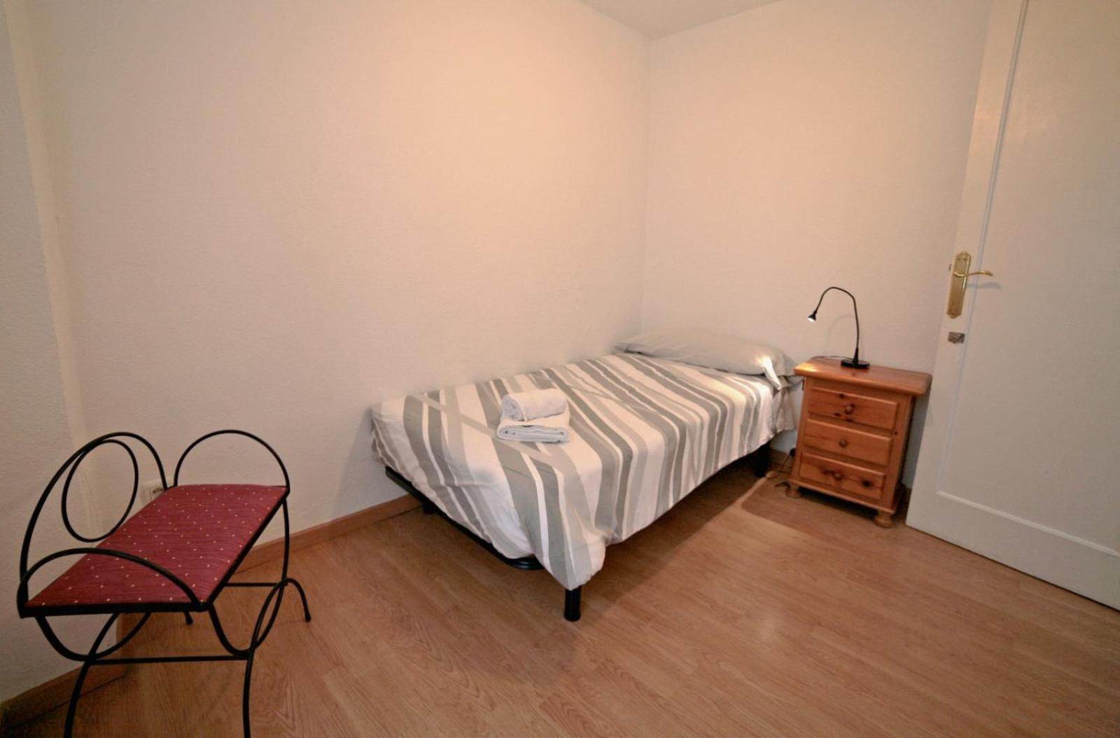 Apartamentos Bahia Аликанте Екстериор снимка