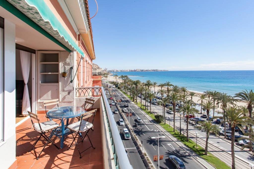Apartamentos Bahia Аликанте Екстериор снимка
